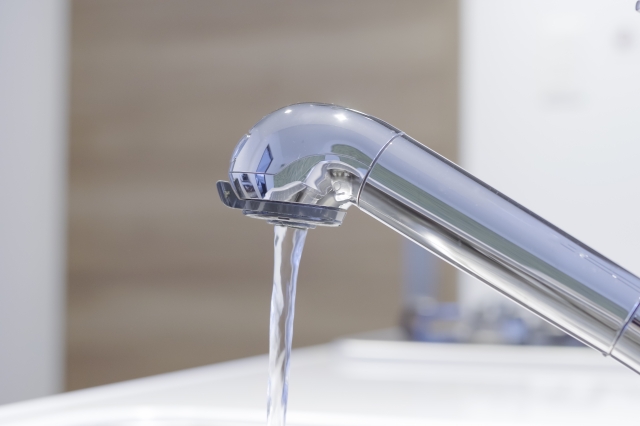 安定して稼げる理由１.緊急性・不可欠性による「需要の絶対安定」